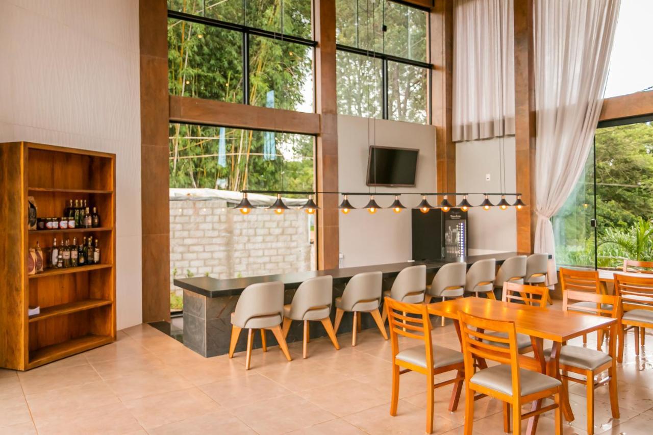 Pousada E Restaurante Terra Rossa เซาโจเซ ดู ริโอปาร์โด ภายนอก รูปภาพ