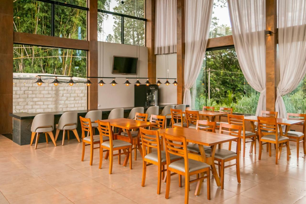 Pousada E Restaurante Terra Rossa เซาโจเซ ดู ริโอปาร์โด ภายนอก รูปภาพ