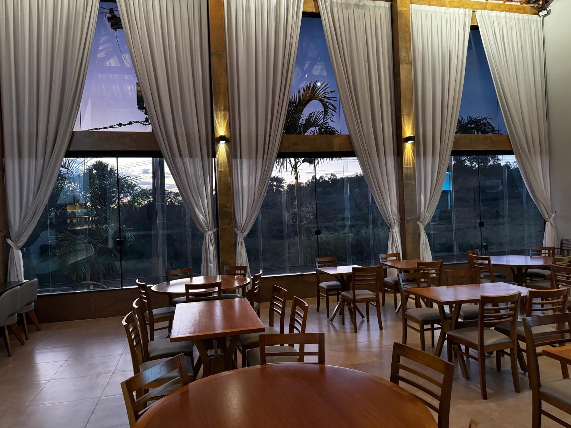 Pousada E Restaurante Terra Rossa เซาโจเซ ดู ริโอปาร์โด ภายนอก รูปภาพ